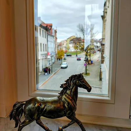 Apartamento Exklusive Agnes In Zentraler Bestlage Von Zeitz! Vollausgestattet, Freie Parkplaetze, Magenta-tv, Highspeed Wlan, Fahrstuhl Zeitz